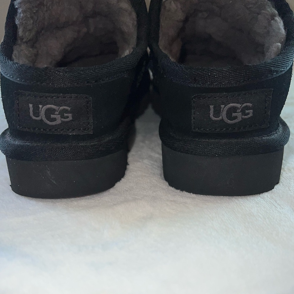 Ugg Ultra Mini - image 2